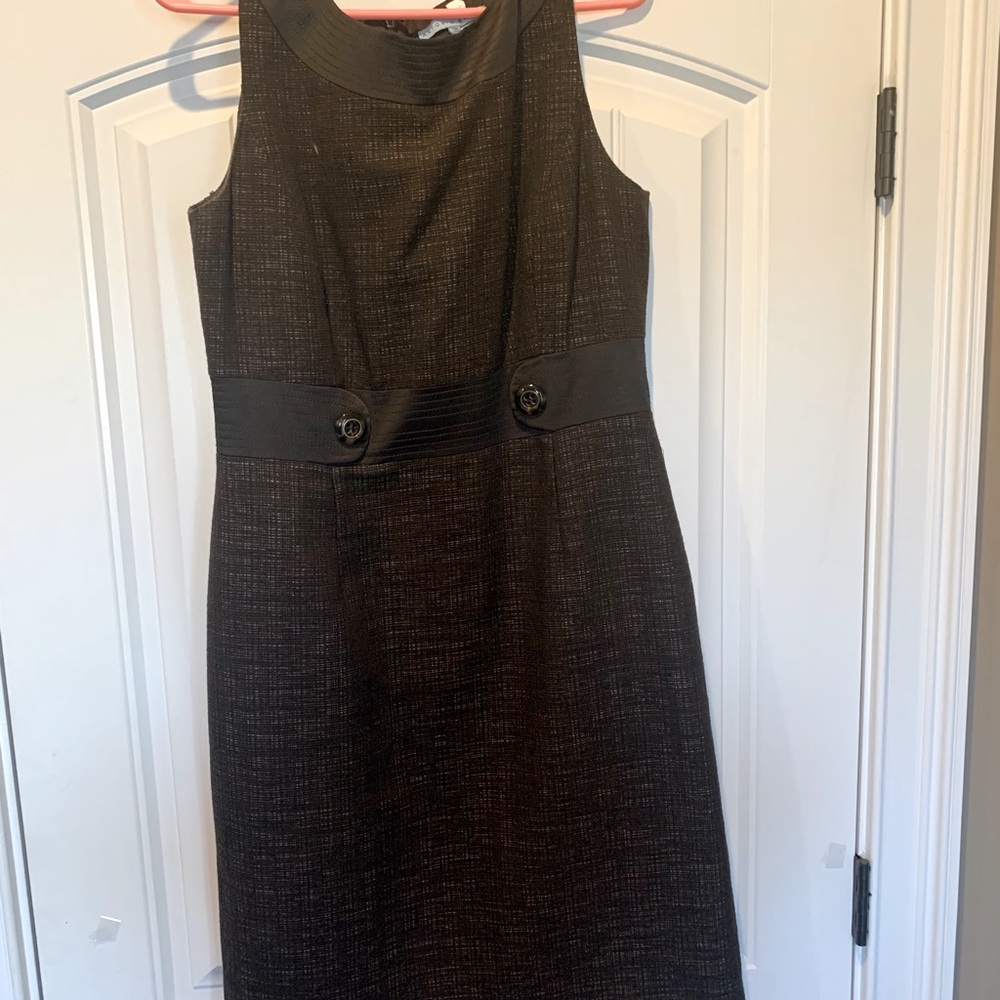 Brown dress